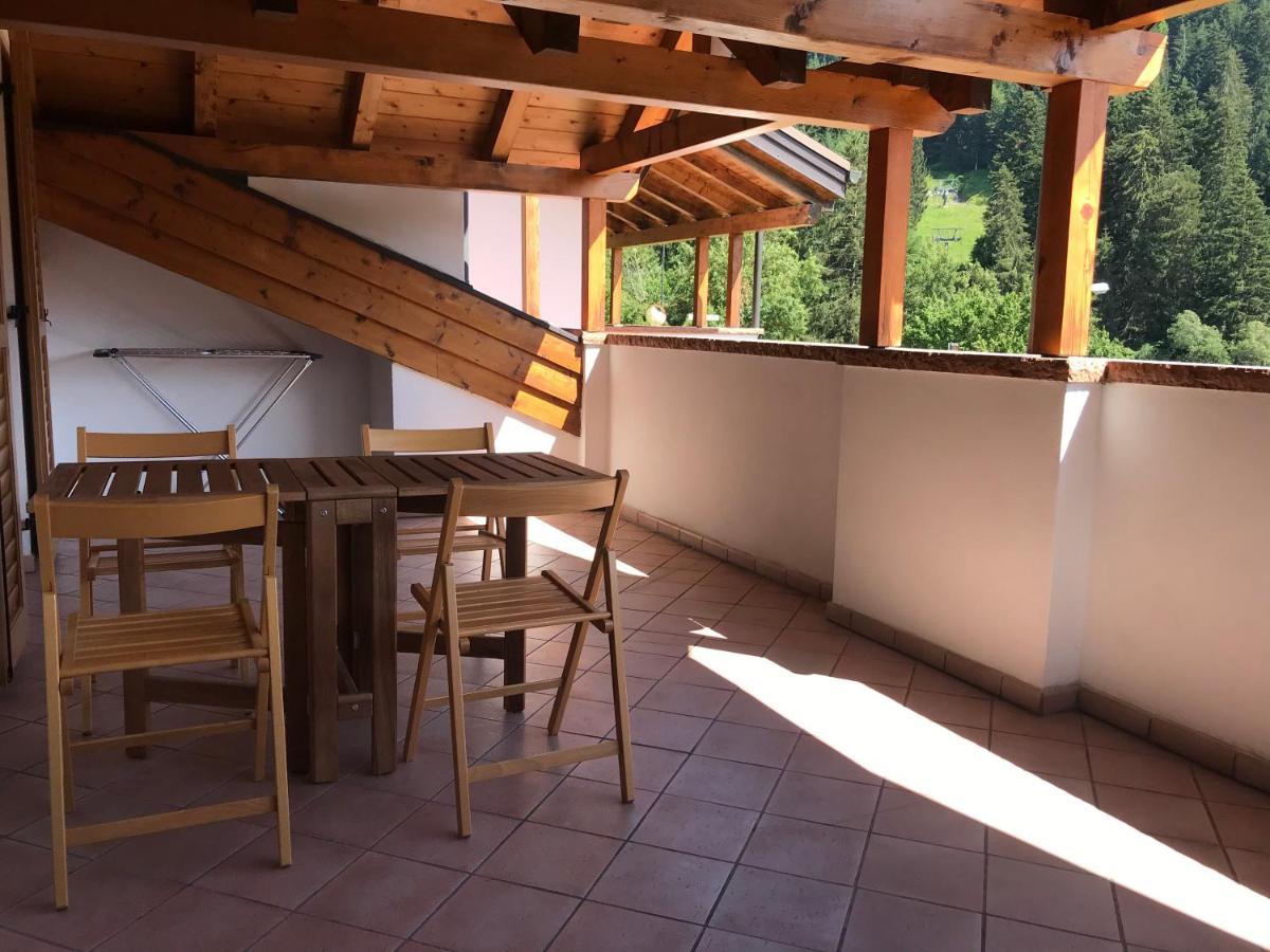 Attico In Legno Ad Andalo Apartman Kültér fotó