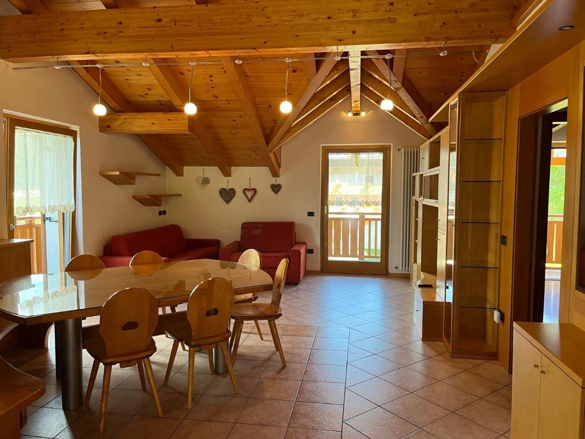 Attico In Legno Ad Andalo Apartman Kültér fotó